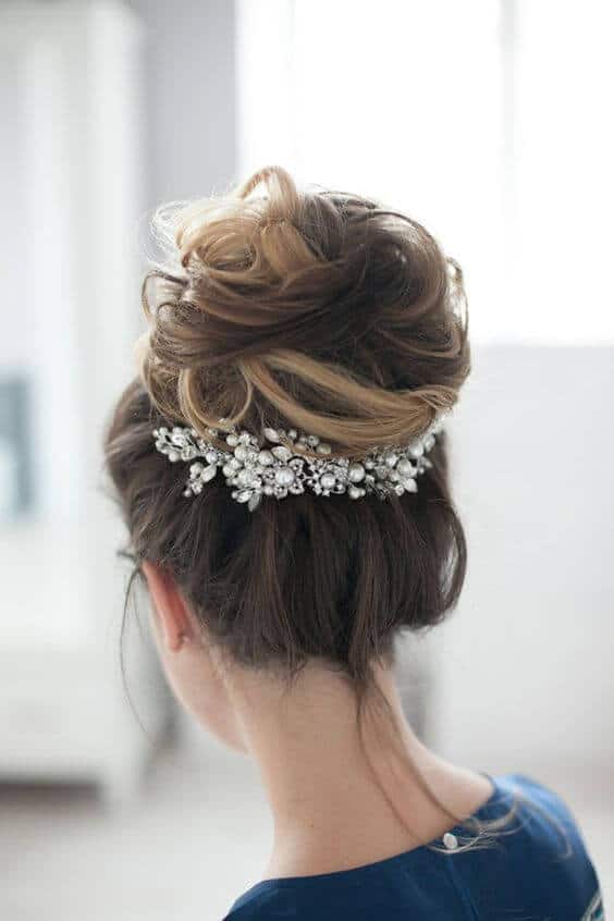 No matter what kind of hair you have, we promise there are up due hairstyles for wedding aimed just for you! More wedding magic at wedwithbliss.com